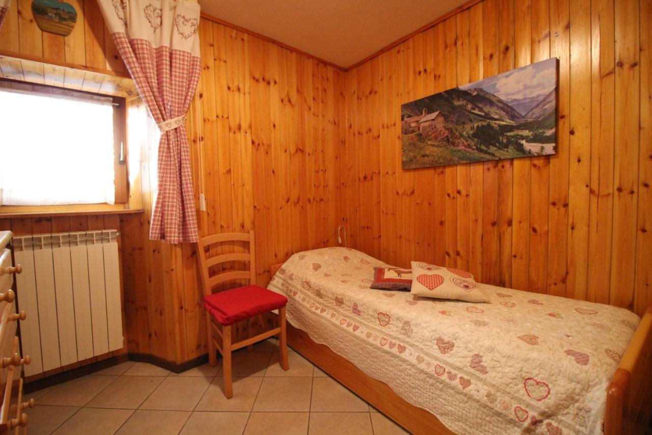 Lo Stambecco Holiday Apartment - Affitti Brevi Italia 布吕松 外观 照片